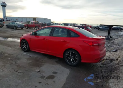 2016 Ford Focus Se z USA, uszkodzony, nr VIN 1FADP3F20GL369396